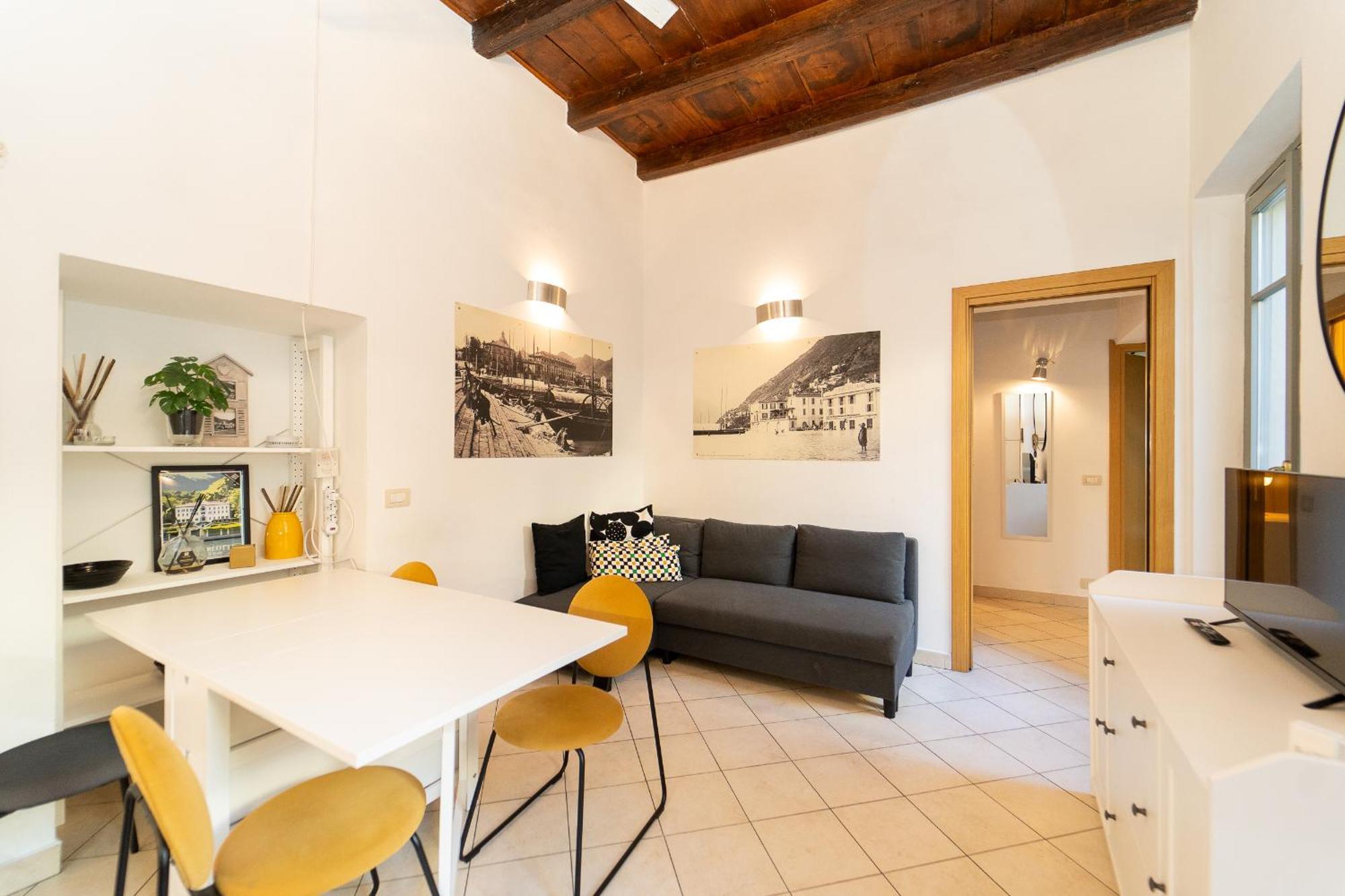 Appartement Luminoso Nel Centro Storico Di Como